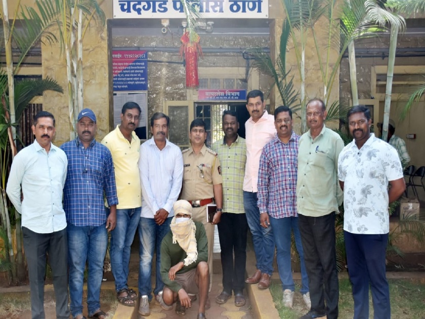 Nephew slits cousin's throat due to farm dispute in chandgad Kolhapur district, One arrested | Kolhapur: शेतीचा वादातून पुतण्यानेच चिरला चुलत्याचा गळा, एकास अटक