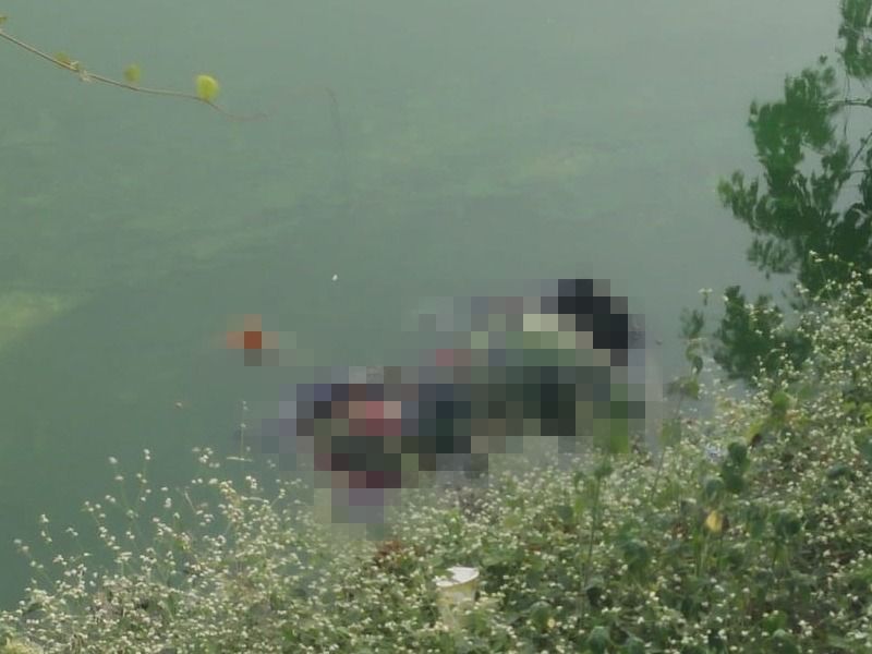 Chandrapur : mother and son committed suicide in lake | ...अन् मायलेकाचा मृतदेह बराच वेळ तलावातच तरंगत राहिला!