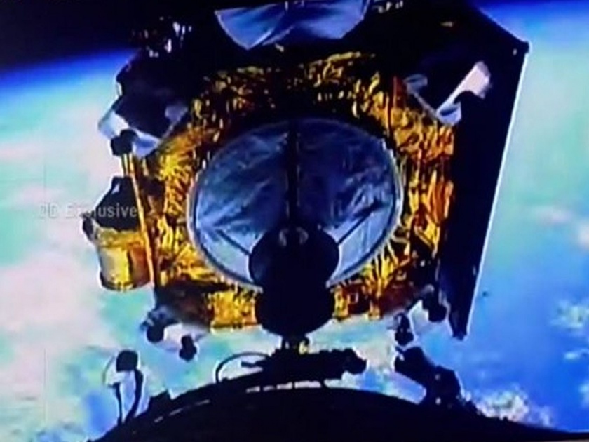 'Chandrayaan-2' launch successfully; ISRO announced | 3, 2, 1, 0... इस्रोच्या शिरपेचात मानाचा तुरा, 'चांद्रयान-2' चं उड्डाण यशस्वी झाल्याची घोषणा