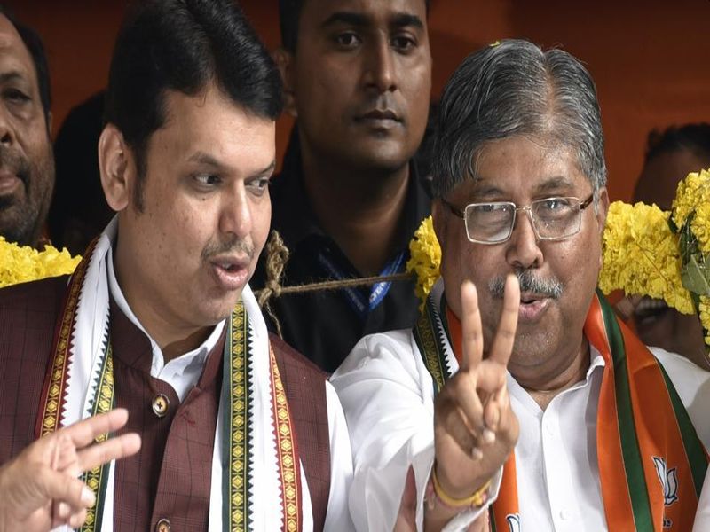 Maharashtra Election2019: NCP Slams BJP Beacause Tree Cutting In Pune For PM Narendra Modi Rally | Maharashtra Election2019 : 'तुम्ही कुऱ्हाडी चालवल्या, आता तुमच्याही पाकळ्या गळून पडणार'