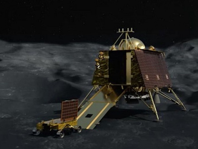 Good news from ISRO; Chandrayaan-2 orbiter detects water molecules on moon surface | Water on Moon: चांद्रयान-2 ची करणी, चंद्रावर सापडले पाणी; लँडिंगला अपयश आले तरी आहे 'जिवंत'