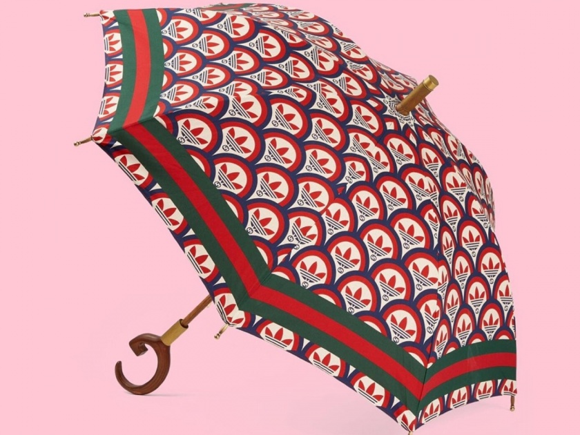 Gucci, Adidas Launch Rs 1 Lakh Umbrella That Isn't Waterproof, Face Flak | तब्बल १ लाखाची छत्री पण पावसाळ्यात काही कामाची नाही, मग उपयोग काय?