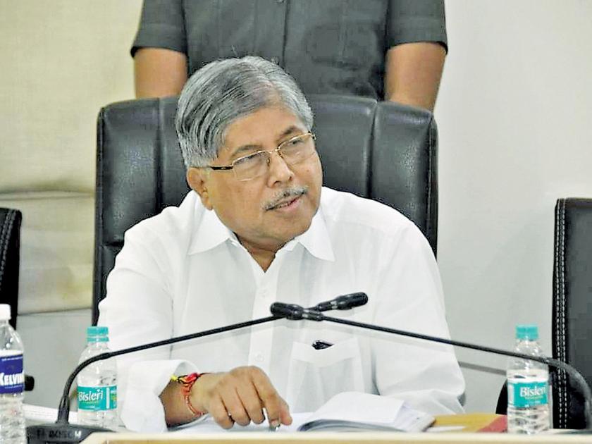 If the National Education Policy is not implemented next year, the recognition of colleges will be cancelled- Chandrakant Patil | पुढील वर्षी राष्ट्रीय शिक्षण धोरणाची अंमलबजावणी न केल्यास कॉलेजांची मान्यता रद्द- चंद्रकांत पाटील