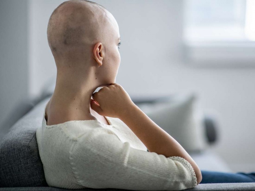 Ways to get back your hair growth after chemotherapy | किमोथेरपीने गमावलेले केस परत कसे मिळवाल?