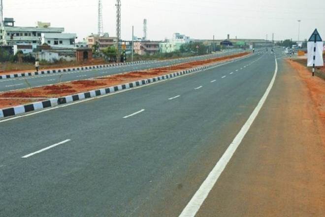 In the Akola district, 67 roads are included in Chief Minister's scheme | अकोला जिल्ह्यातील ६७ रस्त्यांचा मुख्यमंत्री सडक योजनेत समावेश