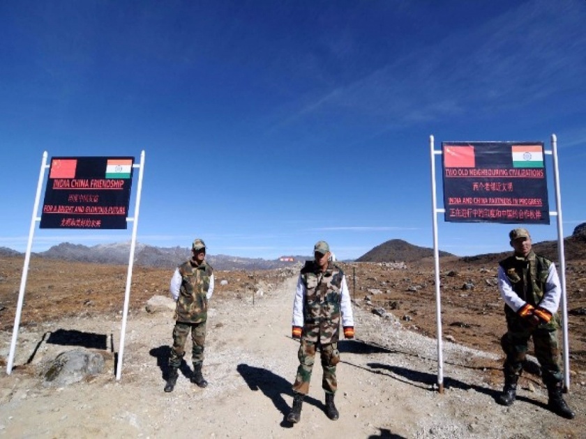 tension mounts in ladakh as china brings in more troops india maintains aggressive vrd | लडाखमध्ये तणाव! चीनने वाढवले पुन्हा सैनिक; भारतानं जवानांना धाडलं