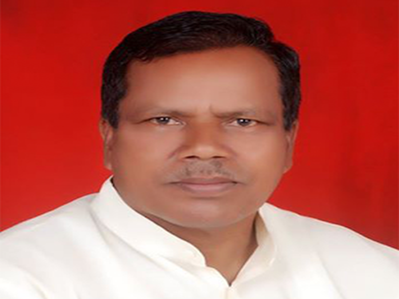 BJP MP from Palghar Chintaman Vanaga passed away | पालघरचे भाजपा खासदार चिंतामण वनगा यांचं निधन