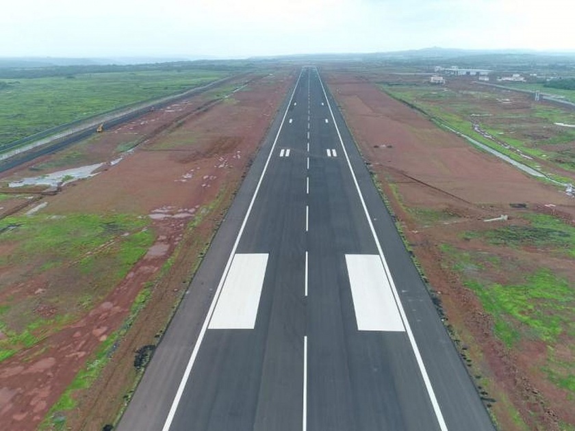 Suresh Prabhu to inaugurate Chipi Airport today | सिंधुदुर्गातील चिपी विमानतळाच्या टर्मिनल इमारतीचे उद्घाटन