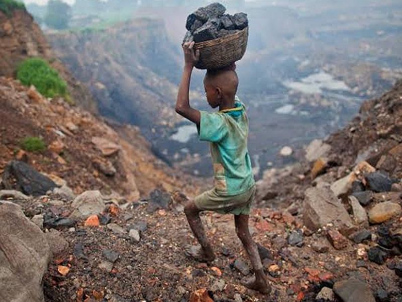 Awareness against child labor practices | बालकामगार प्रथेविरुद्ध जनजागृती, रॅली, पथनाट्याचे आयोजन  