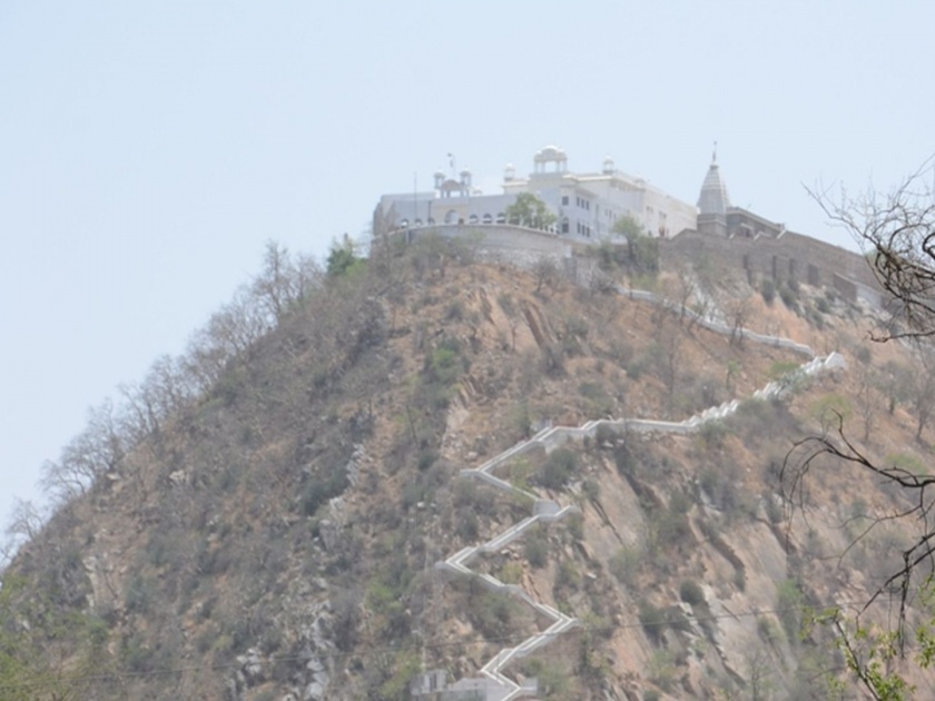 Chulgiri hills and digamber jain temple jaipur | बाइकिंगचा थरारक अनुभव घ्यायचाय?; तर चूलगिरी ठरेल बेस्ट डेस्टिनेशन