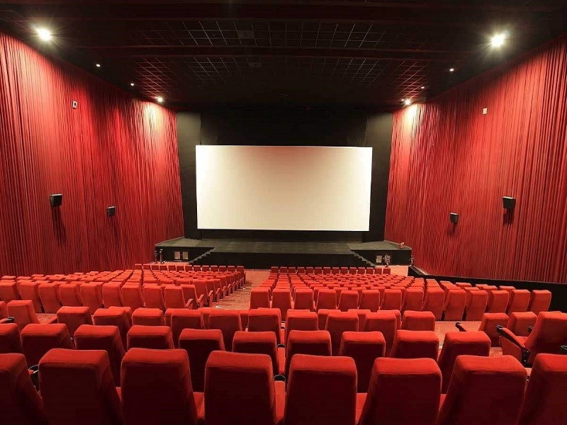 200 marathi movies ready the new film will be screened only after seeing the response of the audience | तब्बल '२००' मराठी सिनेमे तयार; प्रेक्षकांचा प्रतिसाद पाहूनच नवीन चित्रपट प्रदर्शित करणार