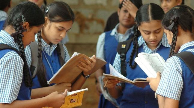 ATKT proposal rejected by 9th and 11th failed students in Goa | गोव्यात 9 वी आणि 11 वीच्या नापास विद्यार्थ्यांना एटीकेटीचा प्रस्ताव फेटाळला