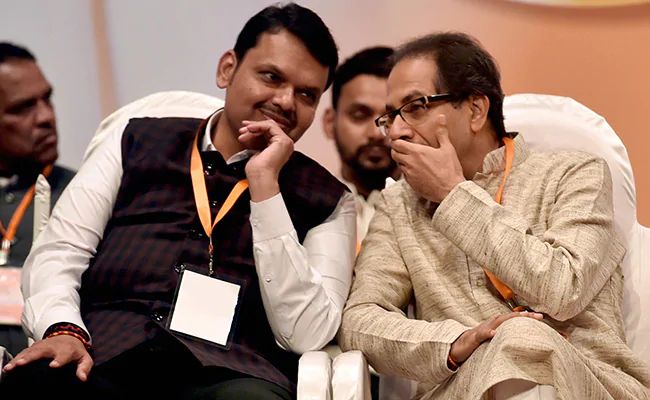Maharashtra Election, Maharashtra Government: 'Alliance's parrot is dead but the question of who has to announce it remains Says Jayant Patil | Maharashtra Government: 'युतीचा पोपट मेला आहे मात्र जाहीर कोणी करायचं हा प्रश्न राहिलाय'