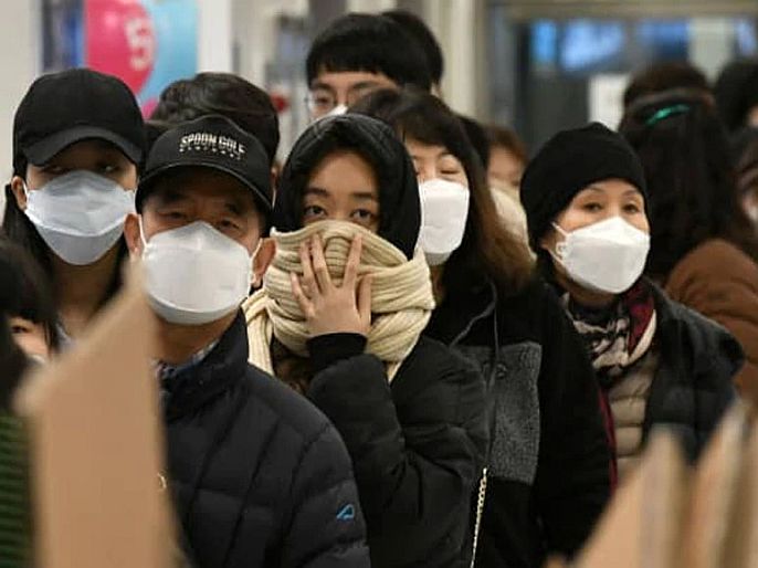 japan suicide killed more than corona virus pandemic in october month | जपानमध्ये कोरोनापेक्षाही मोठा धोका, सातत्याने आत्महत्या करताहेत लोक!