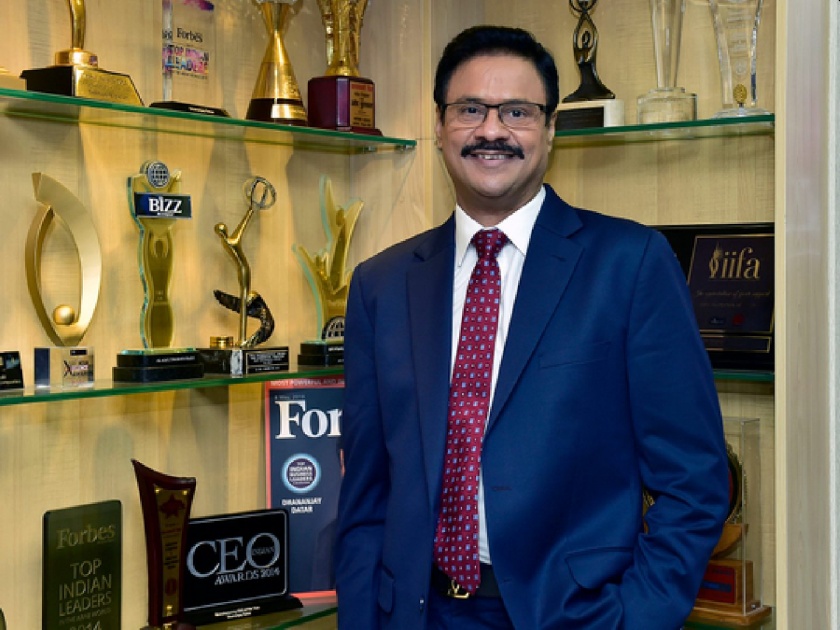 Forbes' honor list includes Dr. Dhananjay donors ranked 25th; The glory of Al Adil's commitment | ‘फोर्ब्ज’च्या गौरव यादीत डॉ. धनंजय दातारांना २५ वे मानांकन; ‘अल अदील’ च्या बांधीलकीचा गौरव 