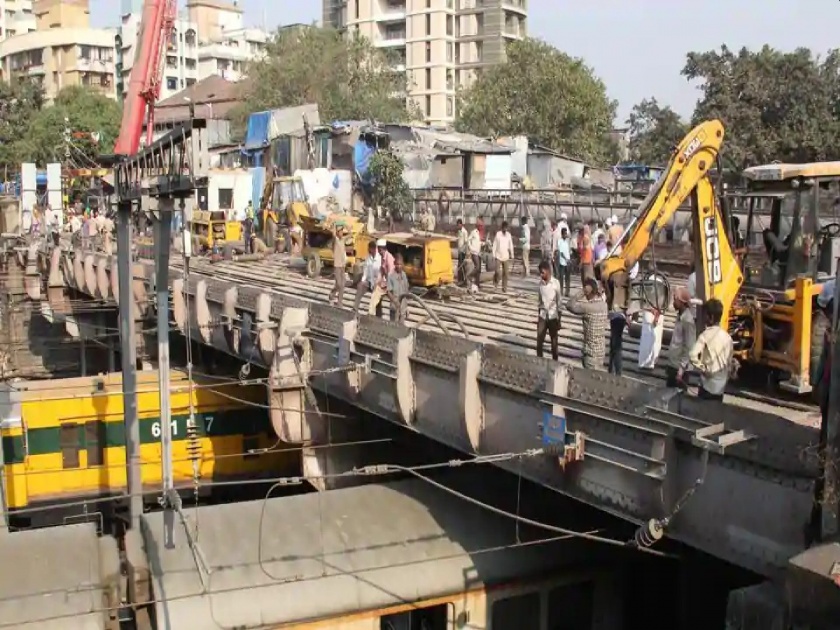 Further delay in Hancock bridge reconstruction; This bridge has been in the service of Mumbaikars for the last 93 years | हँकॉक पूल पुनर्बांधणीला आणखी विलंब; गेली ९३ वर्षे हा पूल मुंबईकरांच्या सेवेत होता