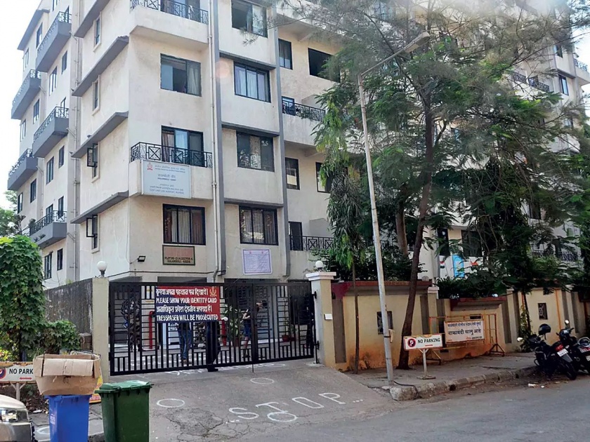 Coronavirus: Ten places closed in Navi Mumbai; Essential facilities omitted | Coronavirus: नवी मुंबईमध्ये दहा ठिकाणी कडकडीत बंद; अत्यावश्यक सुविधा वगळल्या