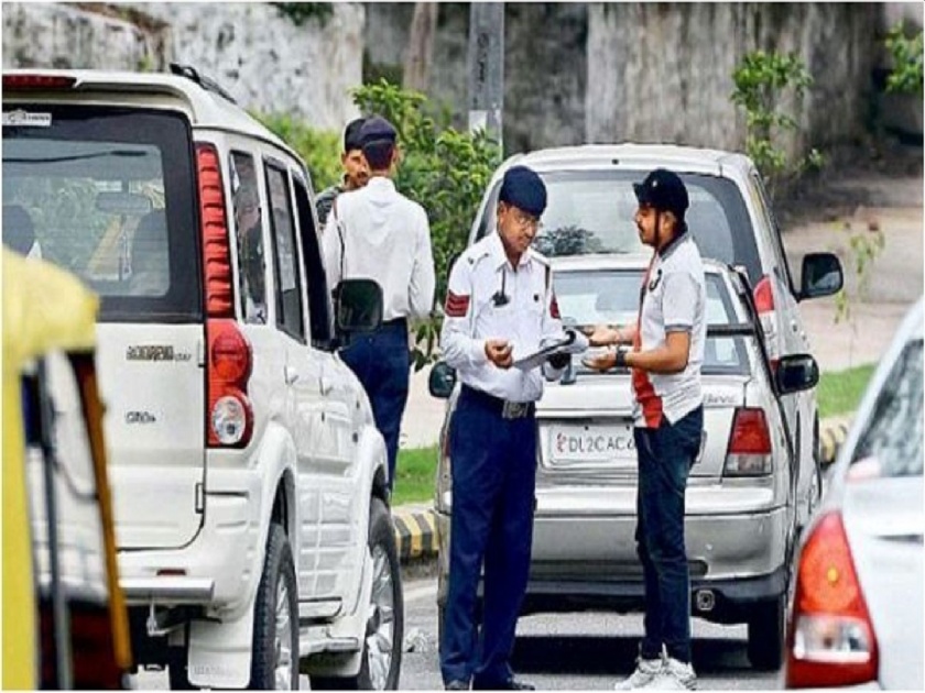 New Traffic Rules: Take a car and go out, check the PUC, otherwise you have pay fine of 10-thousand | New Traffic Rules: गाडी घेऊन बाहेर जाताय, PUC चेक करा अन्यथा खिशाला बसणार मोठा भूर्दंड