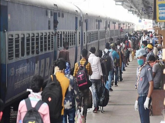 how to book confirm train ticket from amazon partnership between amazon india and irctc  | Good News : आता अमेझॉनवर बुक करता येणार रेल्वेचं कन्फर्म तिकीट, अशी आहे प्रोसेस