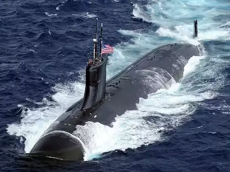 US nuclear attack submarine USS connecticut collides in south china sea | अमेरिकेला मोठा धक्का! चीनजवळ समुद्रात अणू पाणबुडीचा रहस्यमय अपघात, 11 सैनिक जखमी