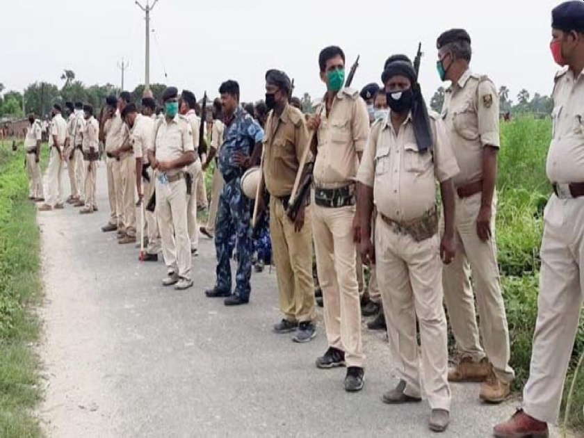 Samastipur 200 families forcefully capture government land in Bihar | बिहारमध्ये रातोरात २०० कुटुंबांनी ‘असा’ कारनामा केला की राज्य सरकारची झोप उडाली