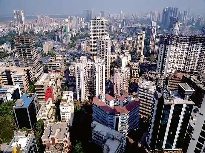 Corona virus effect more than thousand buildings sealed in Mumbai | CoronaVirus : चिंता वाढली! मुंबईत पुन्हा वाढतोय कोरोनाचा धोका, 71,838 कुटुंब असलेल्या 1305 इमारती सील!