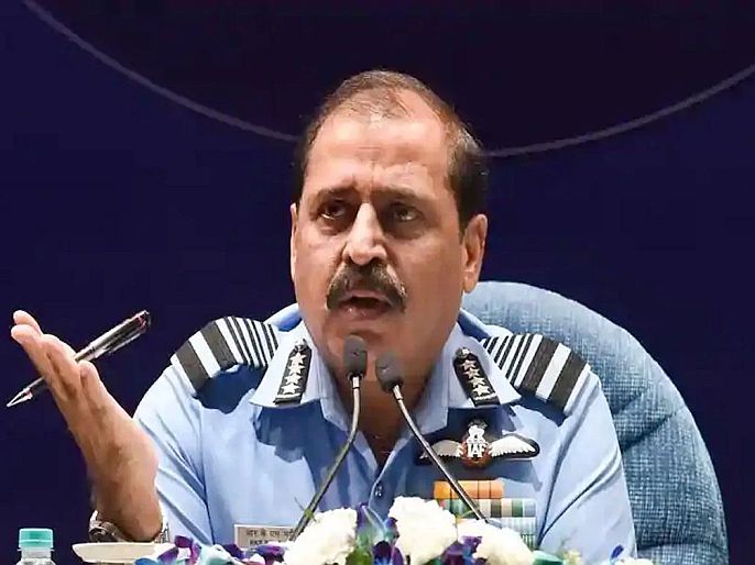 Indian Air force chief rks bhadauria commented about china pakistan global front | हवाईदल प्रमुख भदौरिया यांचा चीनला इशारा; भारताशी खेटने योग्य नाही, आम्ही प्रत्युत्तर द्यायला तयार
