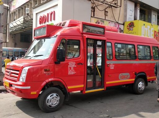 BEST's air-conditioned buses on four routes, | चार मार्गांवर आठवड्यातील सातही दिवस धावणार बेस्टच्या वातानुकूलित बस