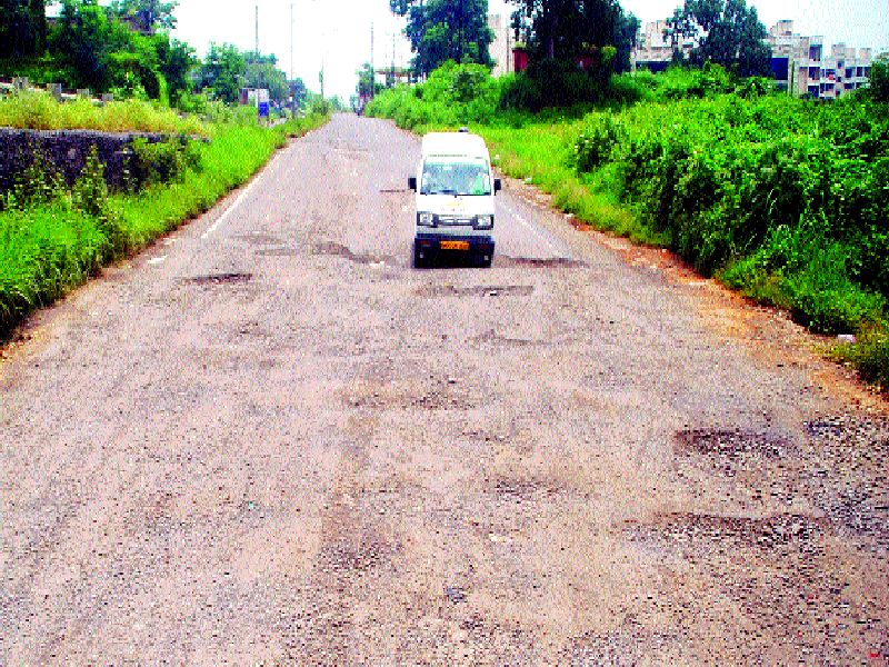  Badlapur-Karjat highway hamper, MMRDA's poor planning | बदलापूर-कर्जत महामार्गावर अडथळ्यांची शर्यत, एमएमआरडीएचे ढिसाळ नियोजन