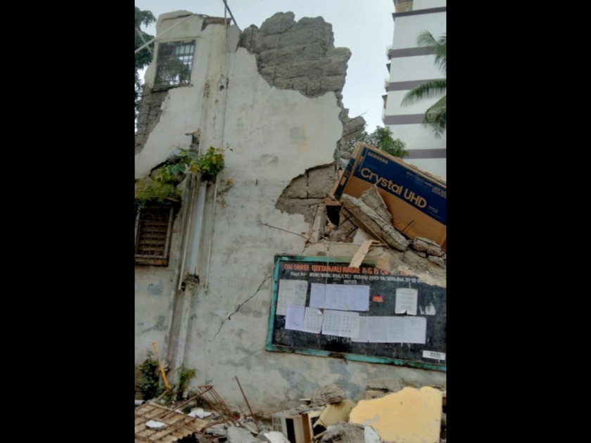 Gitanjali Building in Borivali demolished in seconds; Fortunately there were no casualties | बोरिवलीतील गीतांजली बिल्डिंग अवघ्या काही सेकंदांत जमीनदोस्त; सुदैवाने जीवितहानी नाही