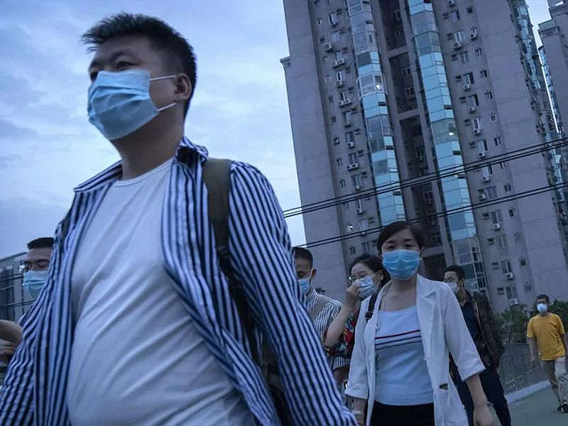 Coronavirus outbreak in china lockdown zhuanghe university campus 1500 students were isolated | चीनमध्ये कोरोनाची नवी लाट, युनिव्हर्सिटी कॅम्पस सील; झटक्यात 1500 विद्यार्थी आयसोलेट