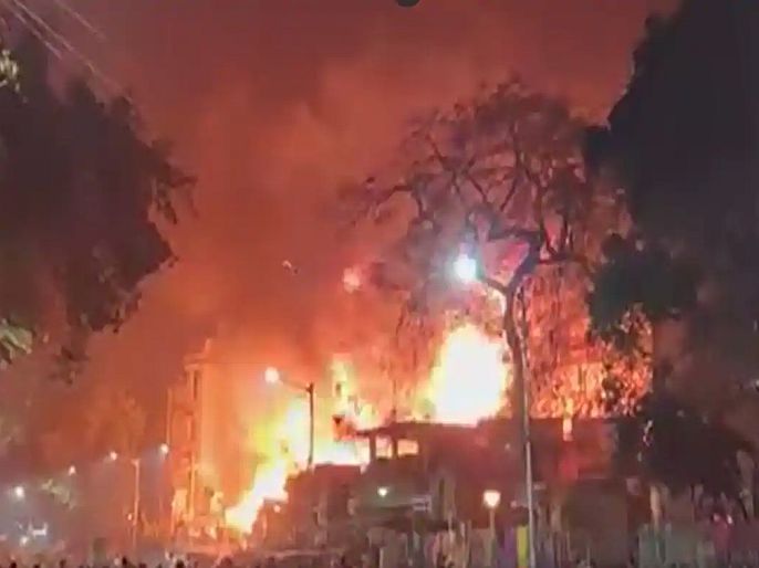 Fire breaks out at firecracker factory in tamil nadu virudhunagar | भयंकर! तामिळनाडूच्या विरुधुनगरमध्ये फटाक्यांच्या फॅक्ट्रीत स्फोट, 8 जणांचा मृत्यू, अनेक जखमी