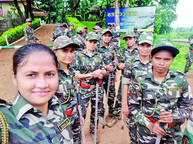 Women's army for tiger protection, Kardankal for hunters | वाघांच्या संरक्षणाला महिला फौज, शिकाऱ्यांसाठी कर्दनकाळ