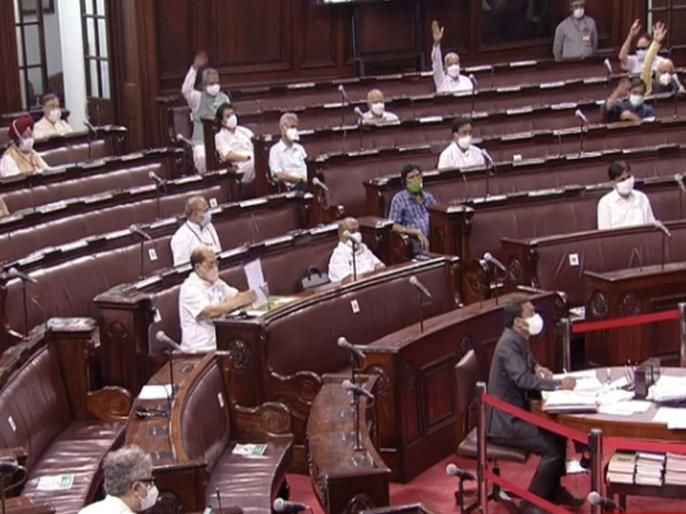 Bill to cut MPs salary by 30 percent for a year approved in lok sabha | खासदारांच्या पगारात होणार 30 टक्के कपात, लोकसभेत विधेयक मंजूर