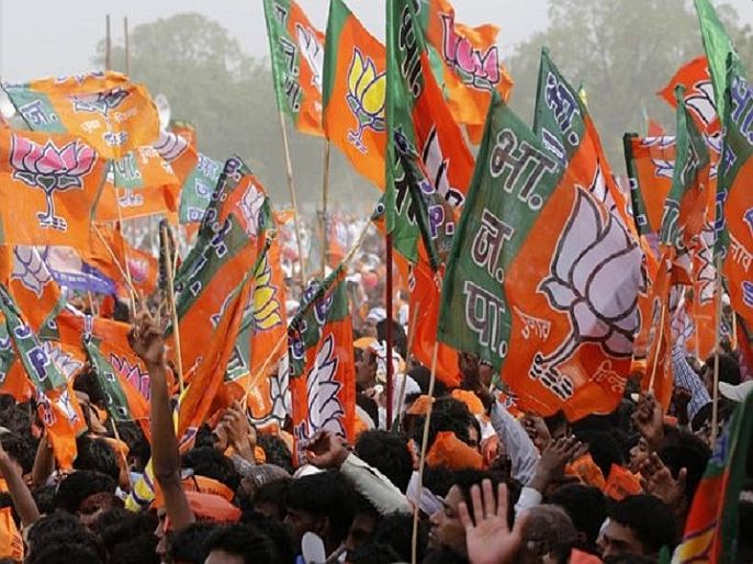 BJP victory in Gujarat district panchayat election | गुजरात : जिल्हा परिषद निवडणुकांत काँग्रेसचा 'सुपडा साफ', सर्वच्या सर्व 31 जागांवर भजपचा विजय