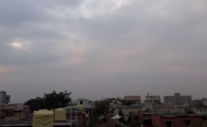 Temperature rise due to cloudy weather in Nagpur | नागपुरात ढगाळ वातावरणामुळे तापमानात वाढ