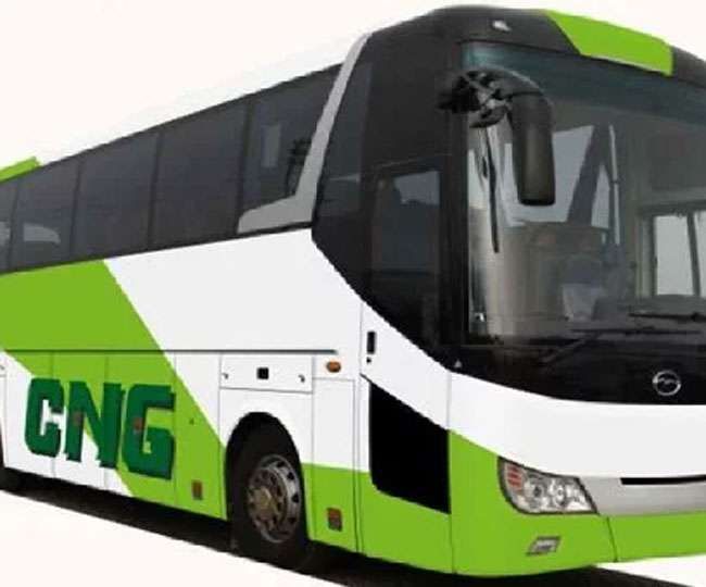 CNG bus in Apali buses troupe at Nagpur | नागपुरात आपली बसच्या ताफ्यात सीएनजी बस