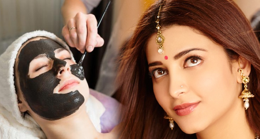 Beauty Tips: Shruti Hassan uses 'ha' mask for beautiful skin! | Beauty Tips : ​सुंदर त्वचेसाठी श्रुती हासन वापरते ‘हा’ मास्क !