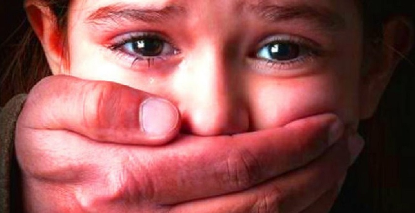 This "rape" takes place on girls ...! | या '' पाच '' कारणांनी मुलींवर होतात बलात्कार...!