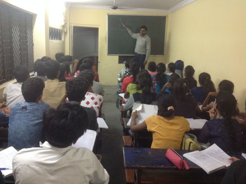 Permission for coaching classes in Nagpur city | नागपूर शहरातील कोचिंग क्लासेसला परवानगी