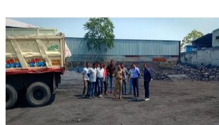 Raid on the Coalmafia den in Nagpur | नागपुरात कोलमाफियांच्या अड्ड्यावर छापा