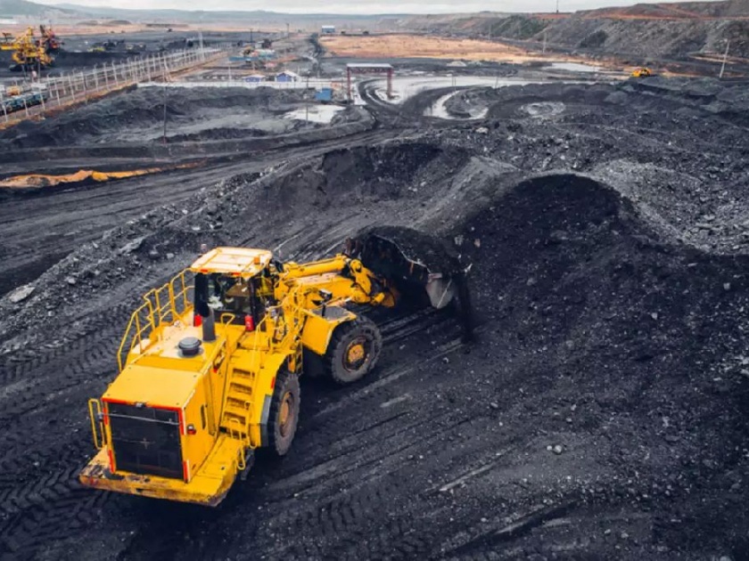 maharashtra govt to import 20 lakh metric tons coal from indonesia | ‘महाजेनको’ची निविदा मंजूर; इंडोनेशियातून कोळशाची आयात, देशी कोळशापेक्षा अडीचपट महाग