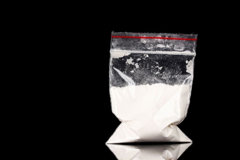 Crime news : 130 grams of cocaine seized from Nigerian youth | नायजेरियन तरुणाकडून साडेसहा लाखांचे १३० ग्रॅम कोकेन हस्तगत