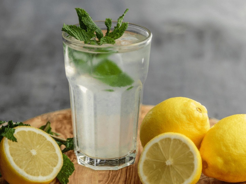 How cold lemon water helps to lose weight? | वजन कमी करण्यासाठी थंड लिंबू पाणी कसं ठरतं फायदेशीर?
