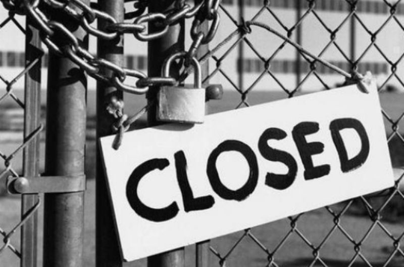 Schools start in Washim district; Colleges closed! | वाशिम जिल्ह्यातील शाळा सुरू ; महाविद्यालये मात्र बंदच!