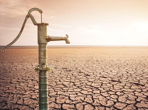  Congress Committee will inspect drought! | काँग्रेसची समिती करणार दुष्काळाची पाहणी!