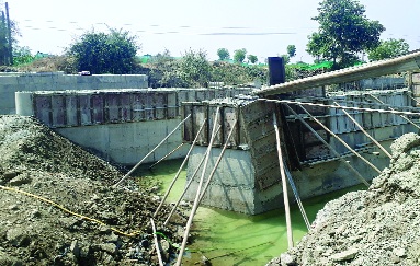 Pardi-delob bridge will be facilitated by farmers | पार्डी-देळूब पुलामुळे होणार शेतकऱ्यांची सोय