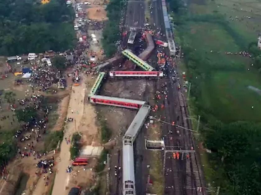 Odisha Coromandel Express Accident: Thousands of passengers canceled their tickets after the train accident in Odisha, this is the reply of the railways to the allegations of Congress | ओदिशामधील रेल्वे अपघातानंतर हजारो प्रवाशांनी रद्द केली तिकिटं, काँग्रेसच्या आरोपांना रेल्वेचं असं उत्तर