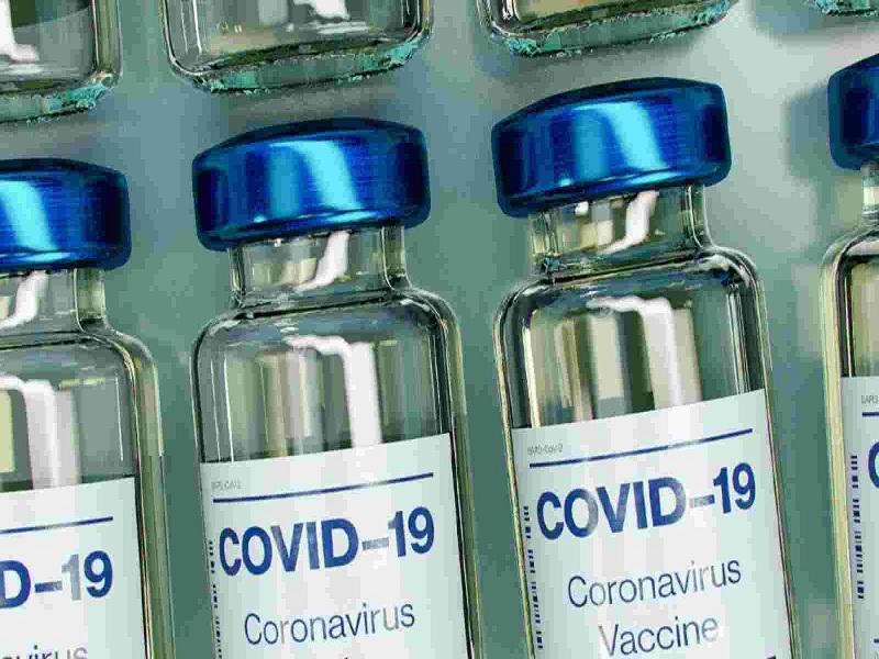 Corona Vaccine shortage ! Aurangabad Municipal Corporation has no corona vaccine for the fifth day in a row | कोरोना लसीचा ठणठणाट ! औरंगाबाद महापालिकेकडे सलग पाचव्या दिवशी लस नाही