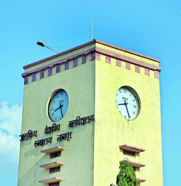 In Nagpur Medical College cottege 1500, Ventilator 22 | नागपूरच्या मेडिकलमध्ये खाटा १५००, व्हेंटिलेटर २२